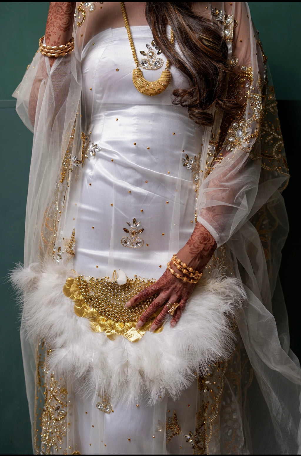 BOQORTOYO collection White