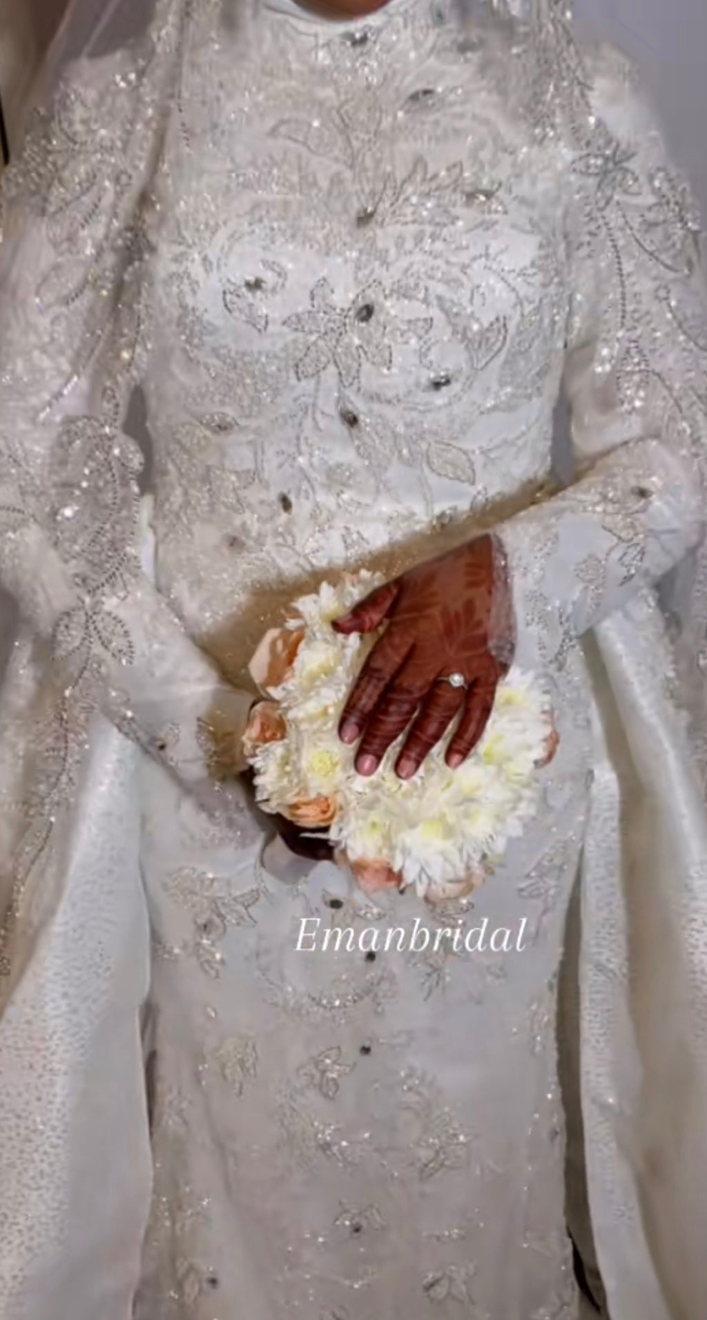 Bridal gown - Rent