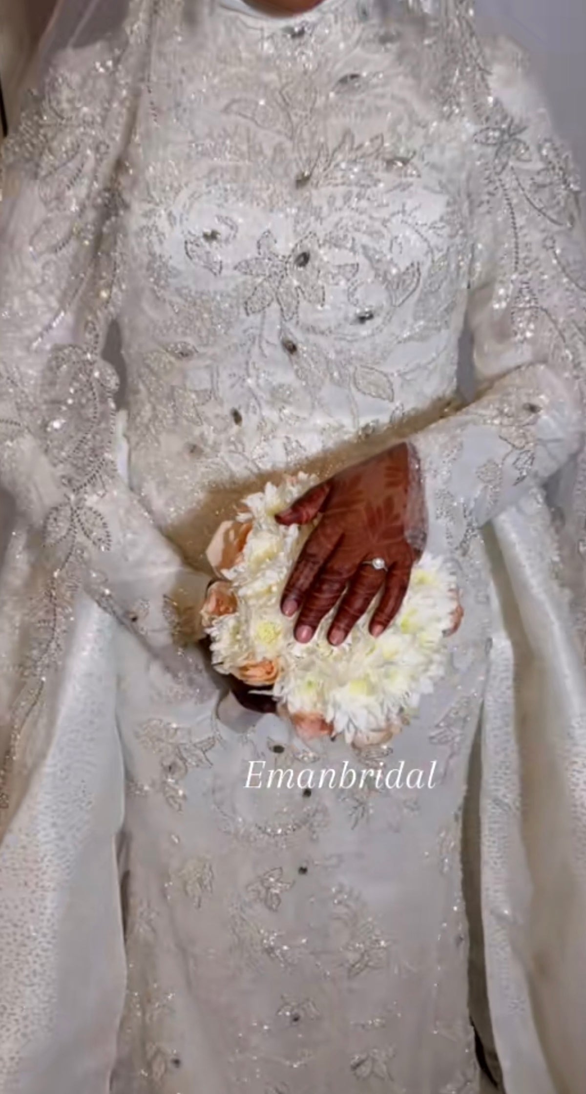 Bridal gown - Rent