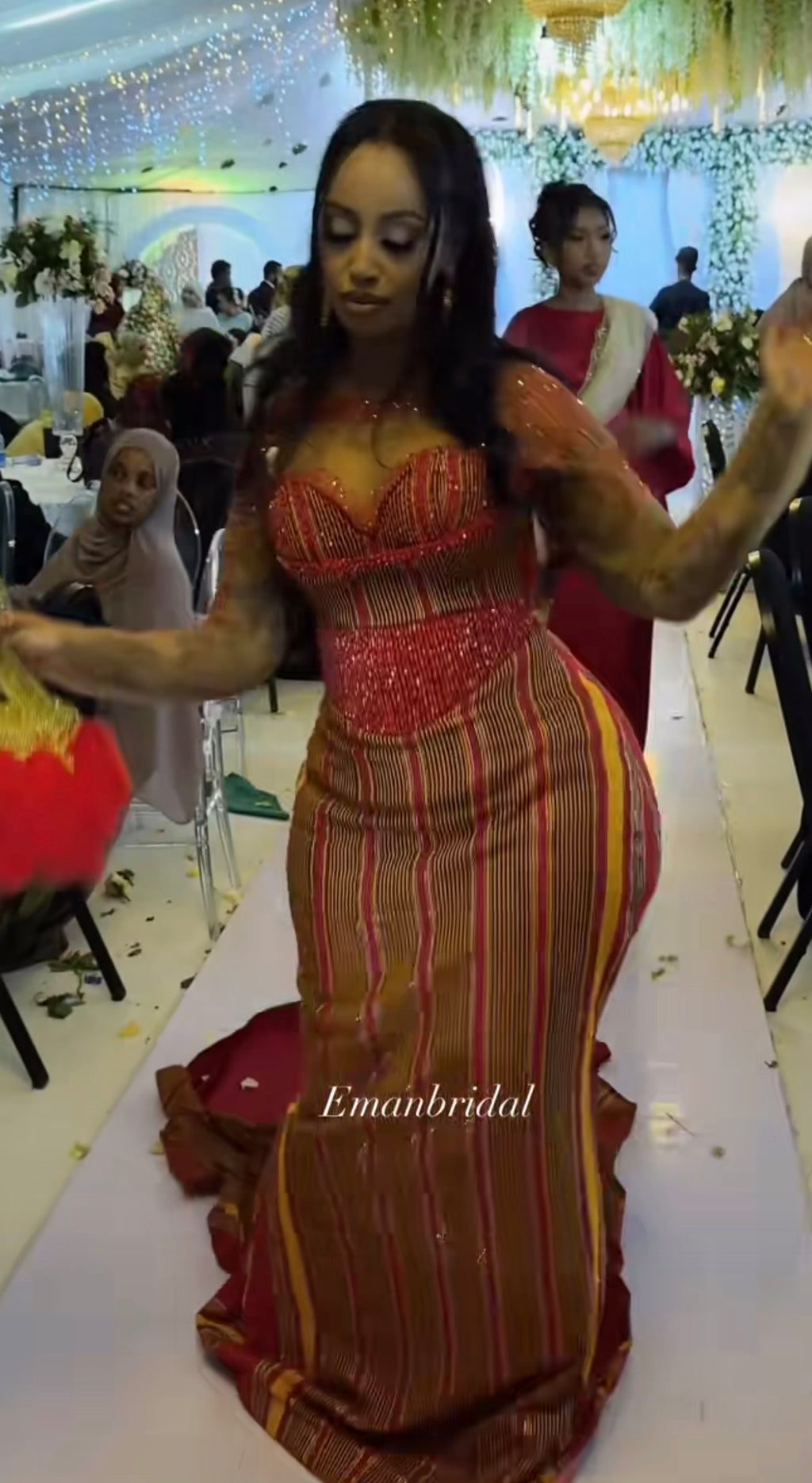Hido iyo daqan dress - Rent