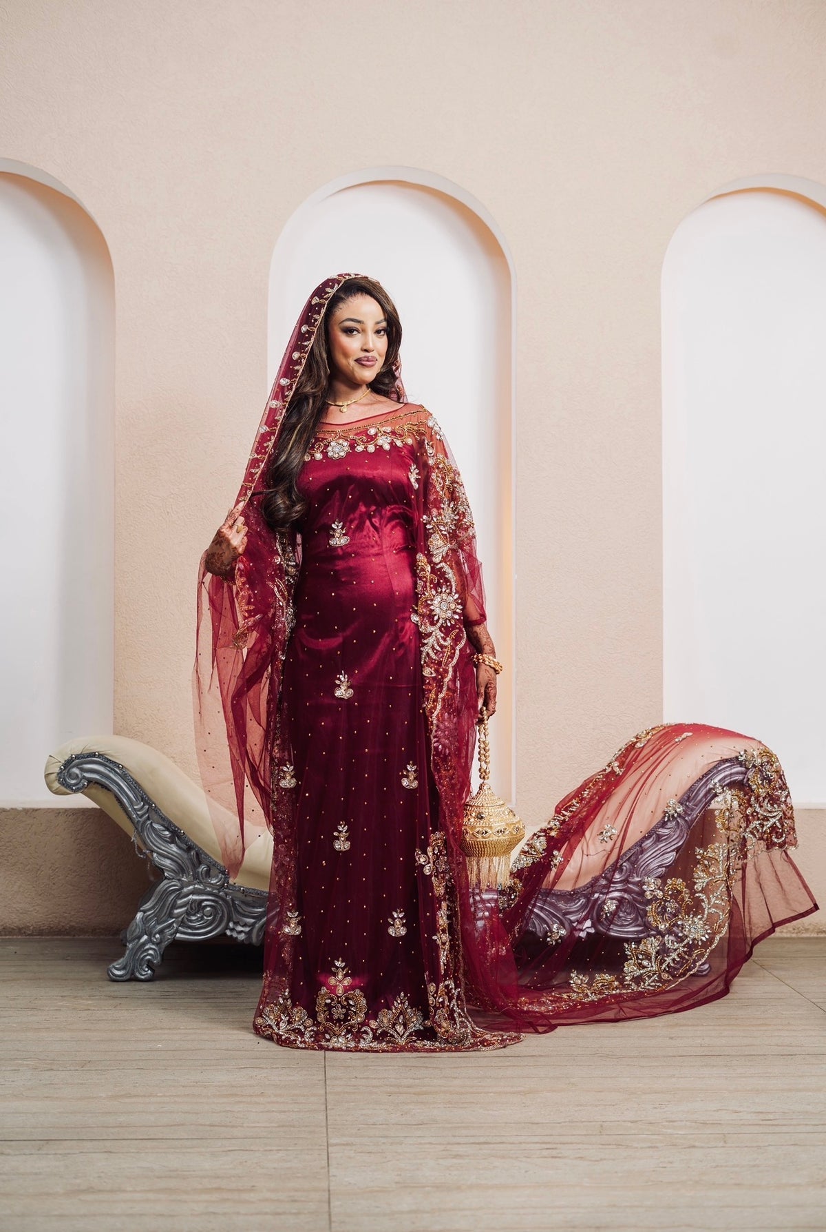 BOQORTOYO collection Burgundy