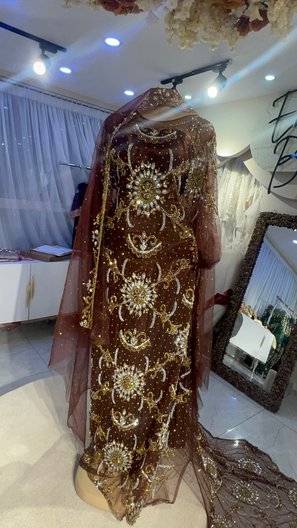 Brown bridal diraac-Rent