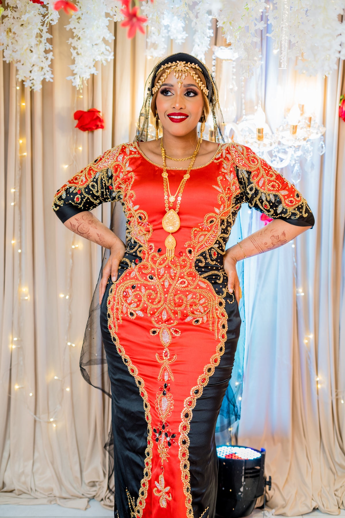 Multi colour bridal diraac - Rent