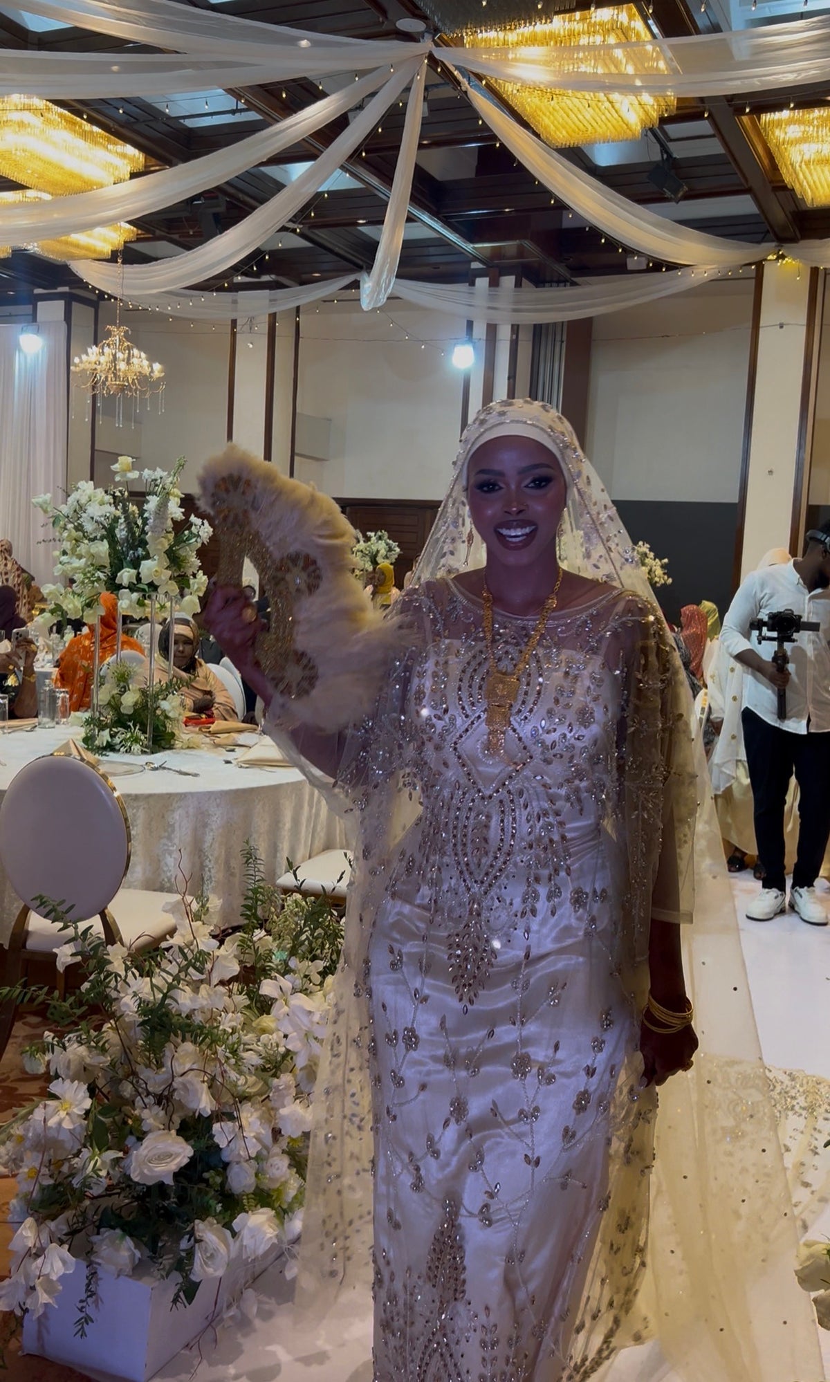 Shukri collection (cream gold )
