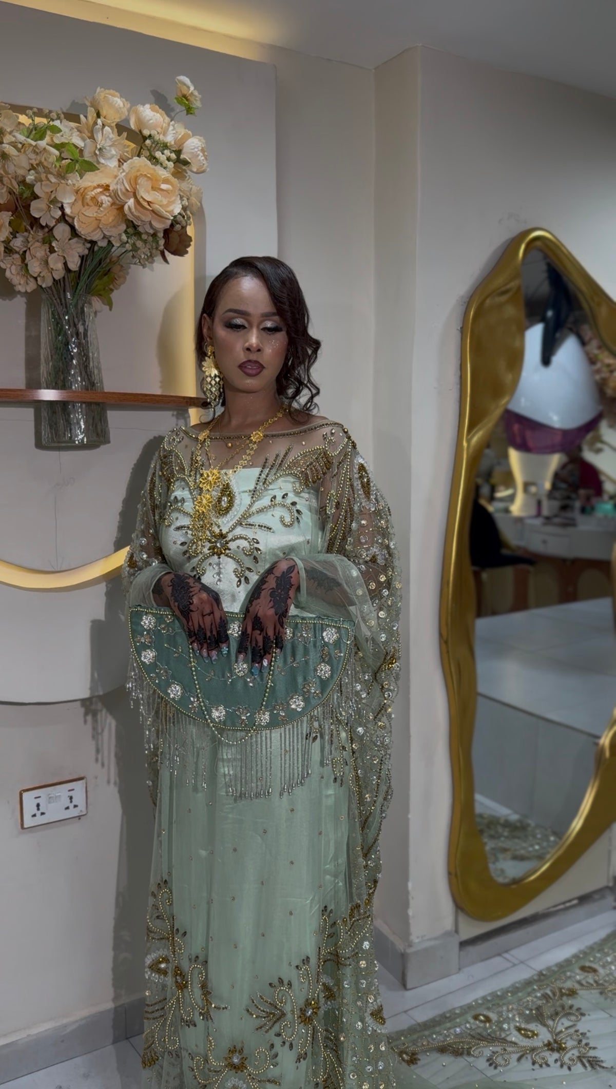 Soft mint malabo bridal diraac- Rent