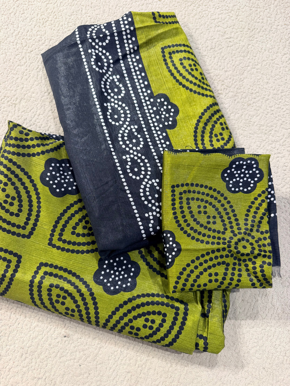 Shaash Dirac set