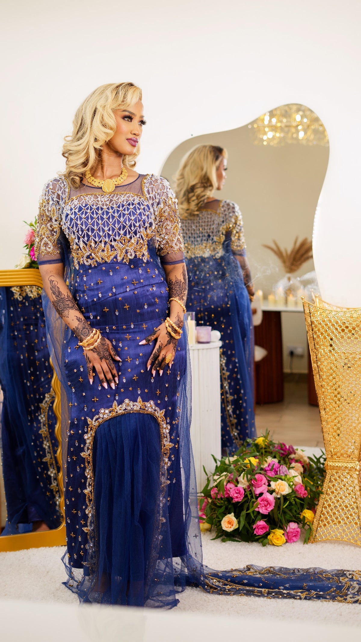 XARIIR (navy blue ) lace