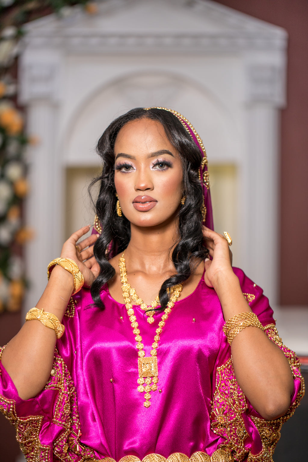 Hot pink bridal diraac - Rent