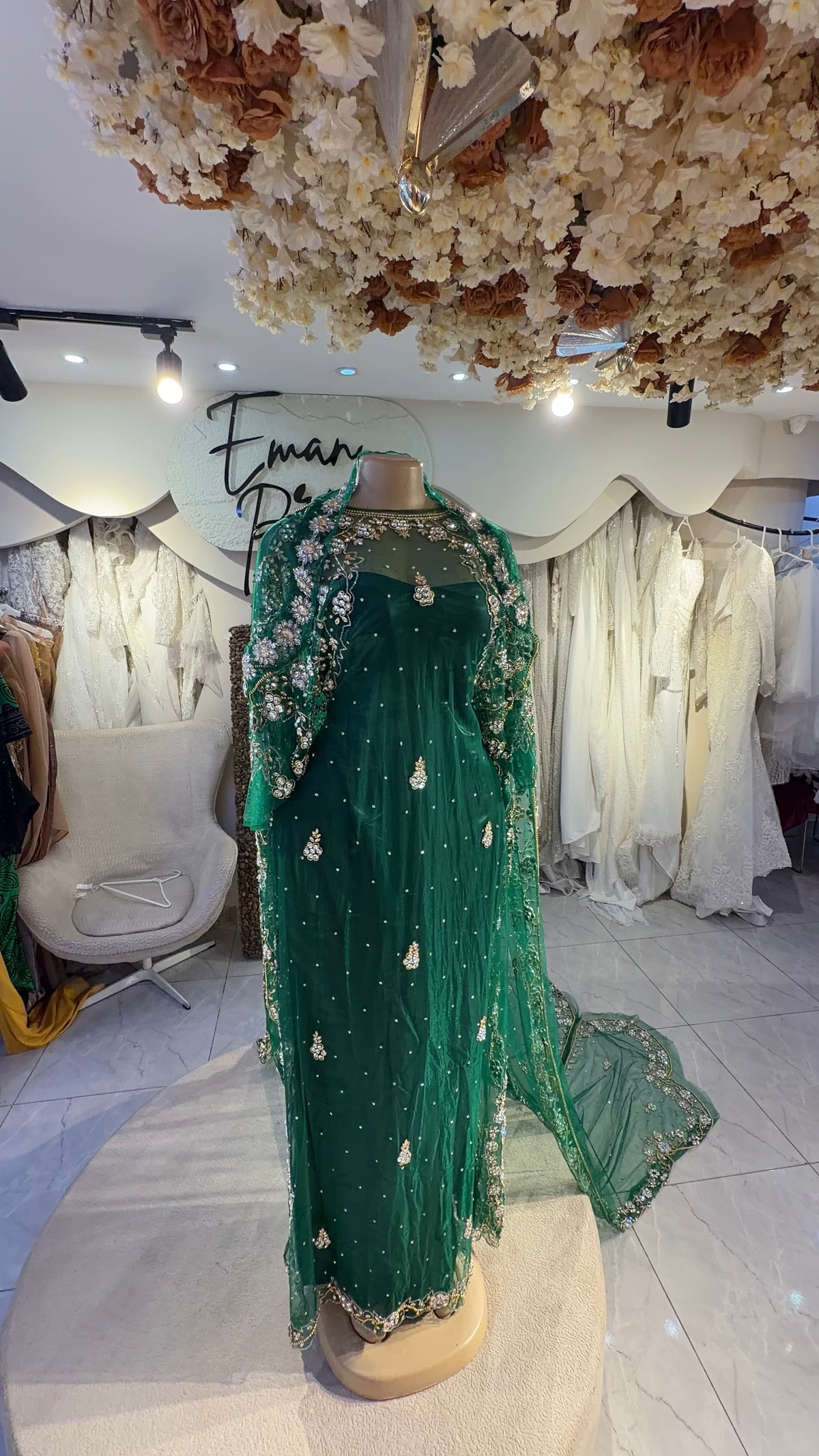 Green bridal diraac- Rent