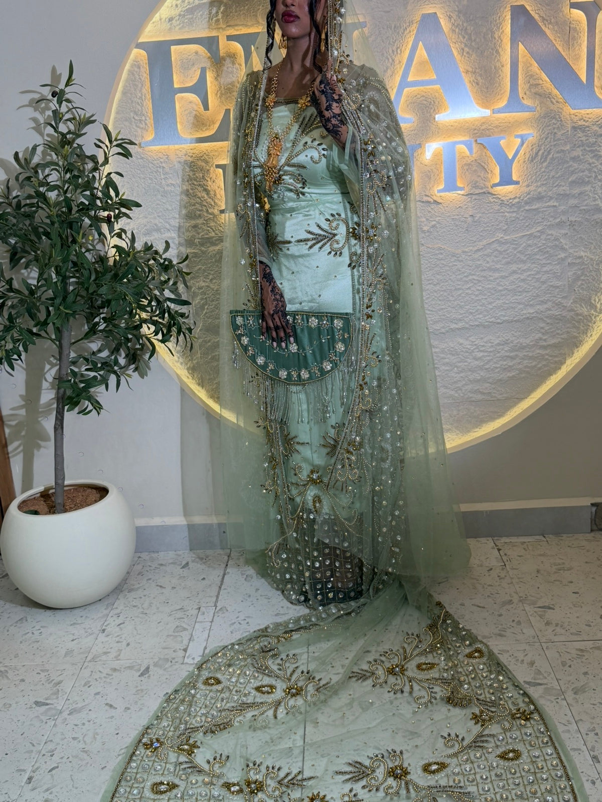Soft mint malabo bridal diraac- Rent