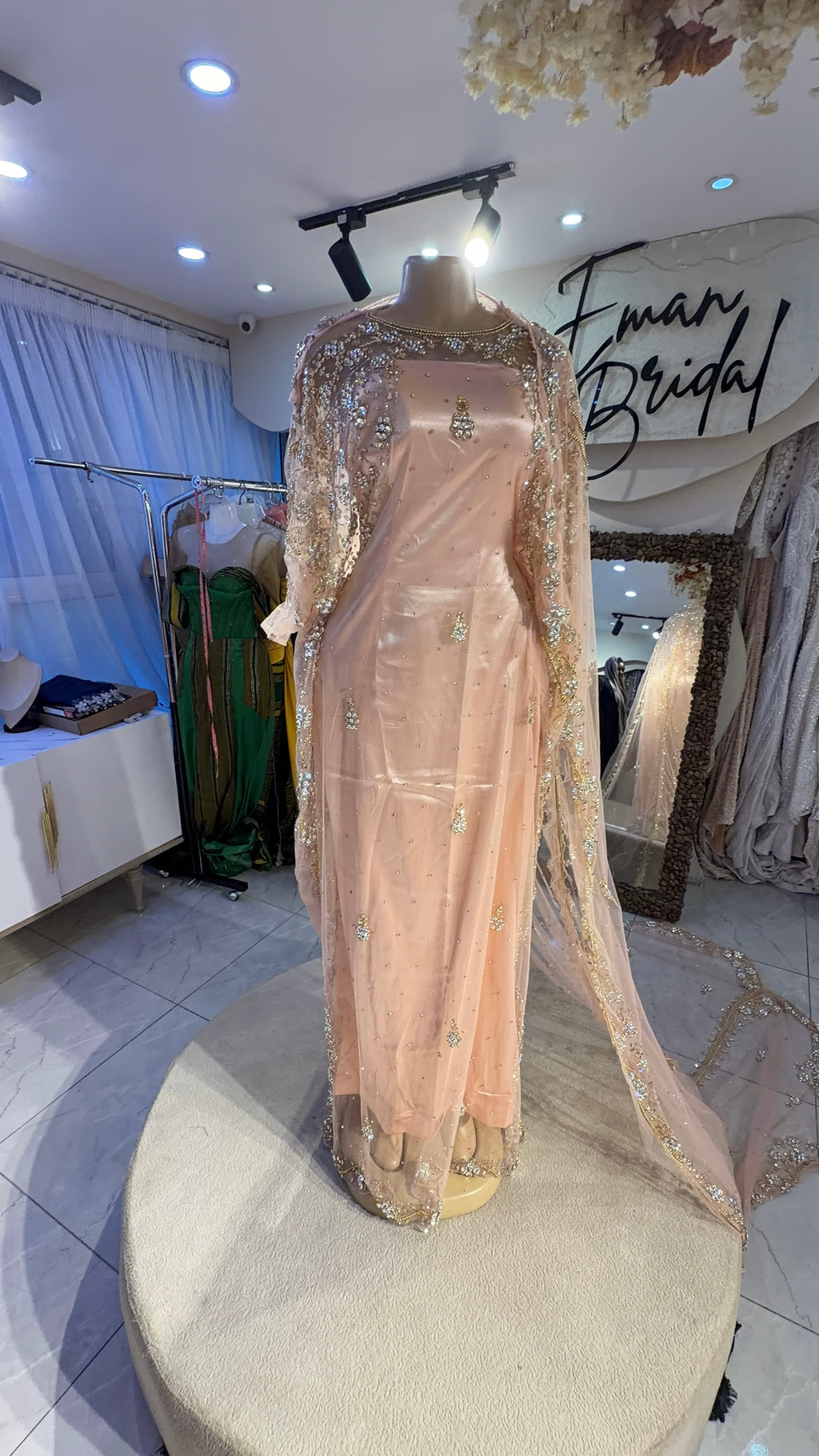 Peach bridal diraac- Rent