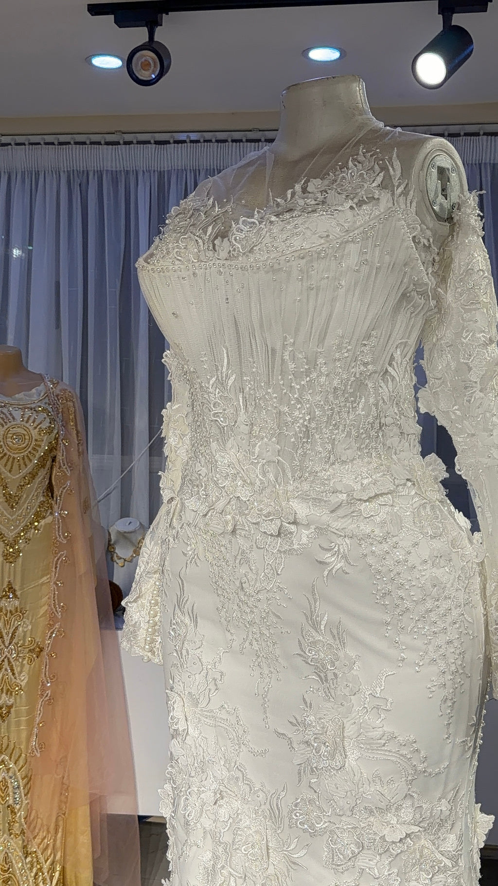 Gown rental