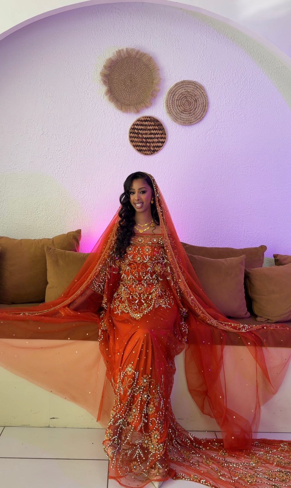 Burnt orange ismy bridal diraac - Rent