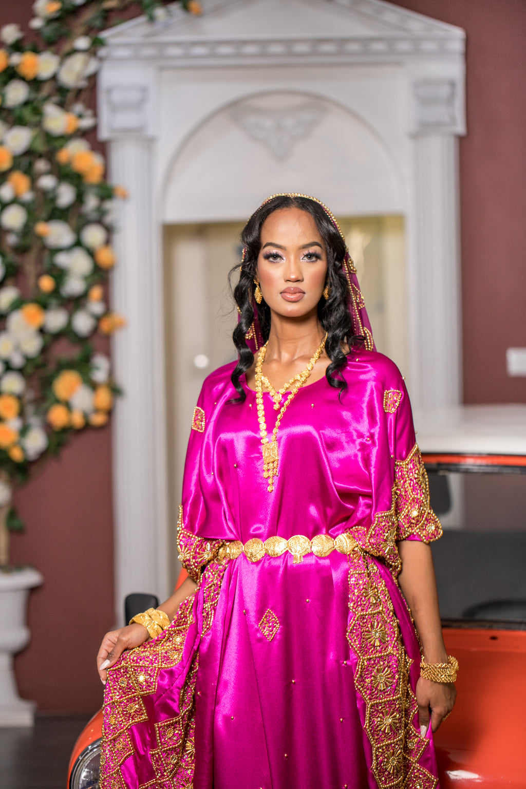 Hot pink bridal diraac - Rent