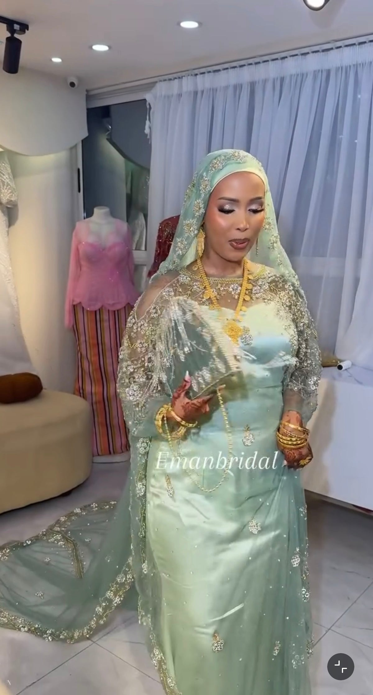 Soft mint hibaaq bridal diraac - Rent
