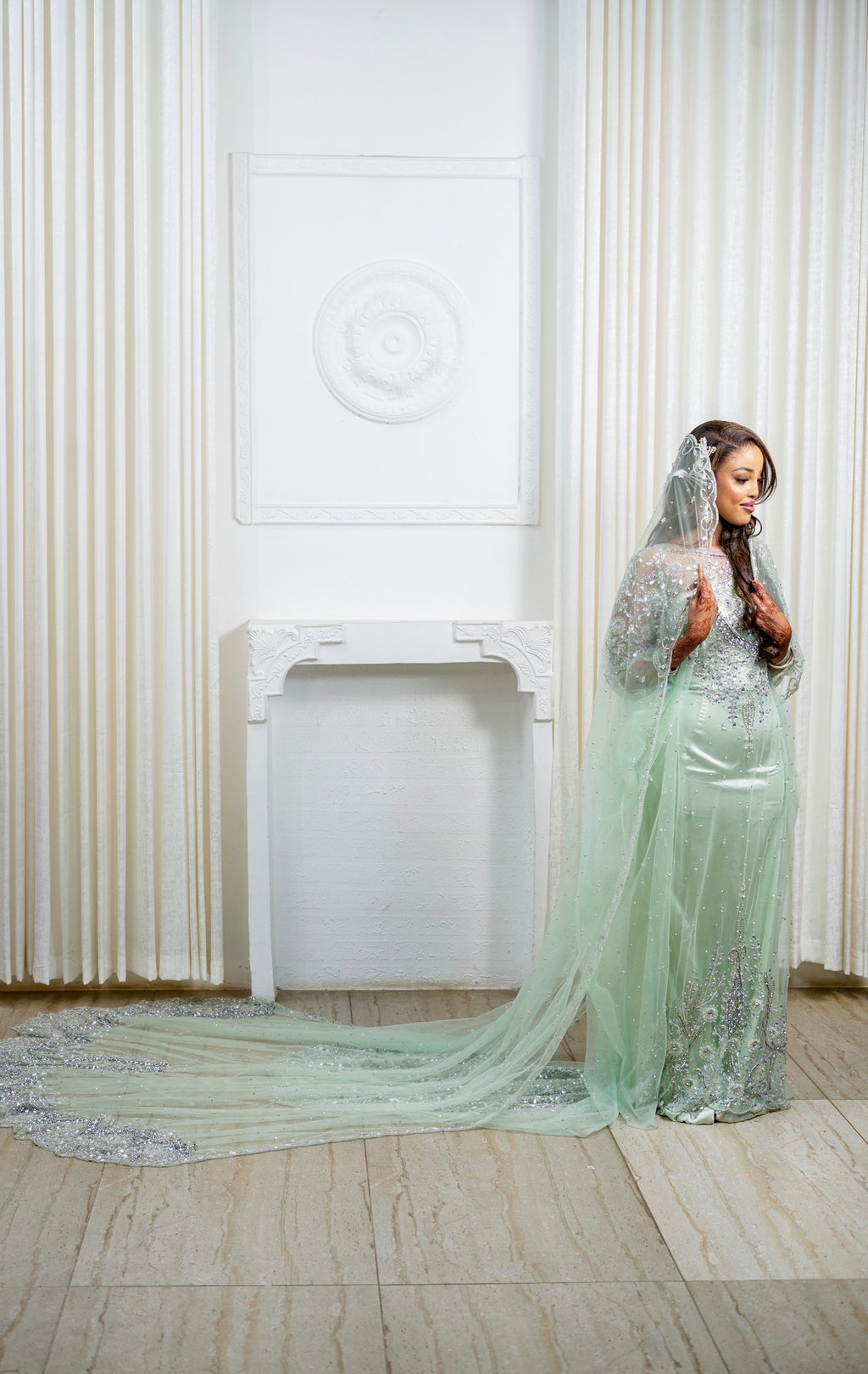 Soft mint boqortoyo bridal diraac - Rent